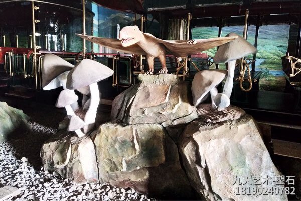 云南昆明水泥假山景觀(guān)制作-恐龍隧道實(shí)景2