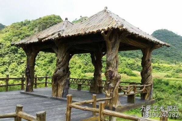 水泥仿木產(chǎn)品廣泛應用于景觀(guān)園林和生態(tài)景觀(guān)